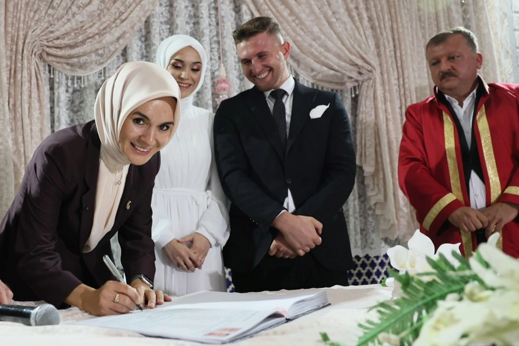 Aile ve Gençlik Fonu’ndan Gençlere Milyarlık Destek