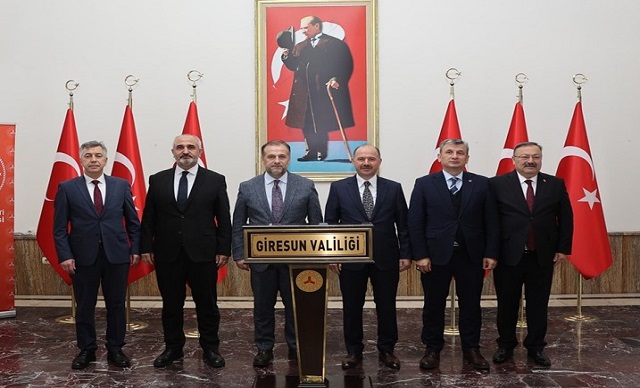 Vali Serdengeçti: Bakanlık Heyetini Ağırladı