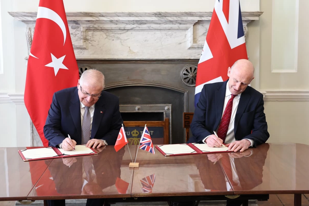 Türkiye ve Birleşik Krallık Eurofighter Anlaşmasını İmzaladı