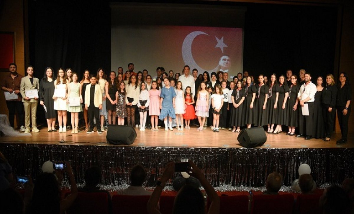 Giresun Belediye Konservatuvarından Yıl Sonu Gösterisi