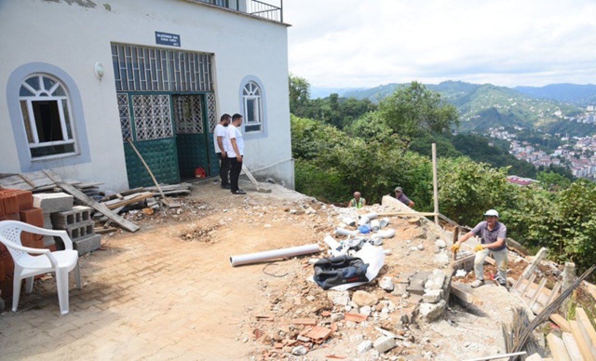 Giresun Belediyesi Seldeğirmeni Camii'ne Yeni Şadırvan Yapıyor