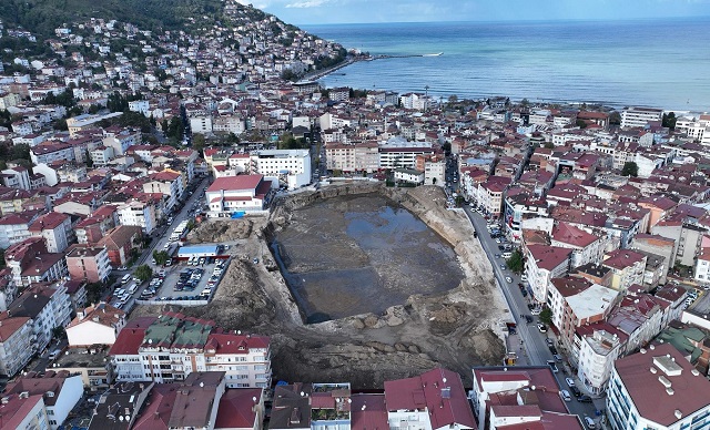 OTOPARK KAPASİTESİ 2 BİN ARACA ÇIKARILDI