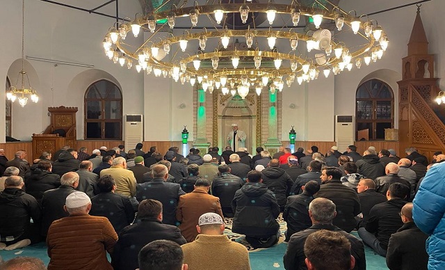 İlk Teravih Namazı