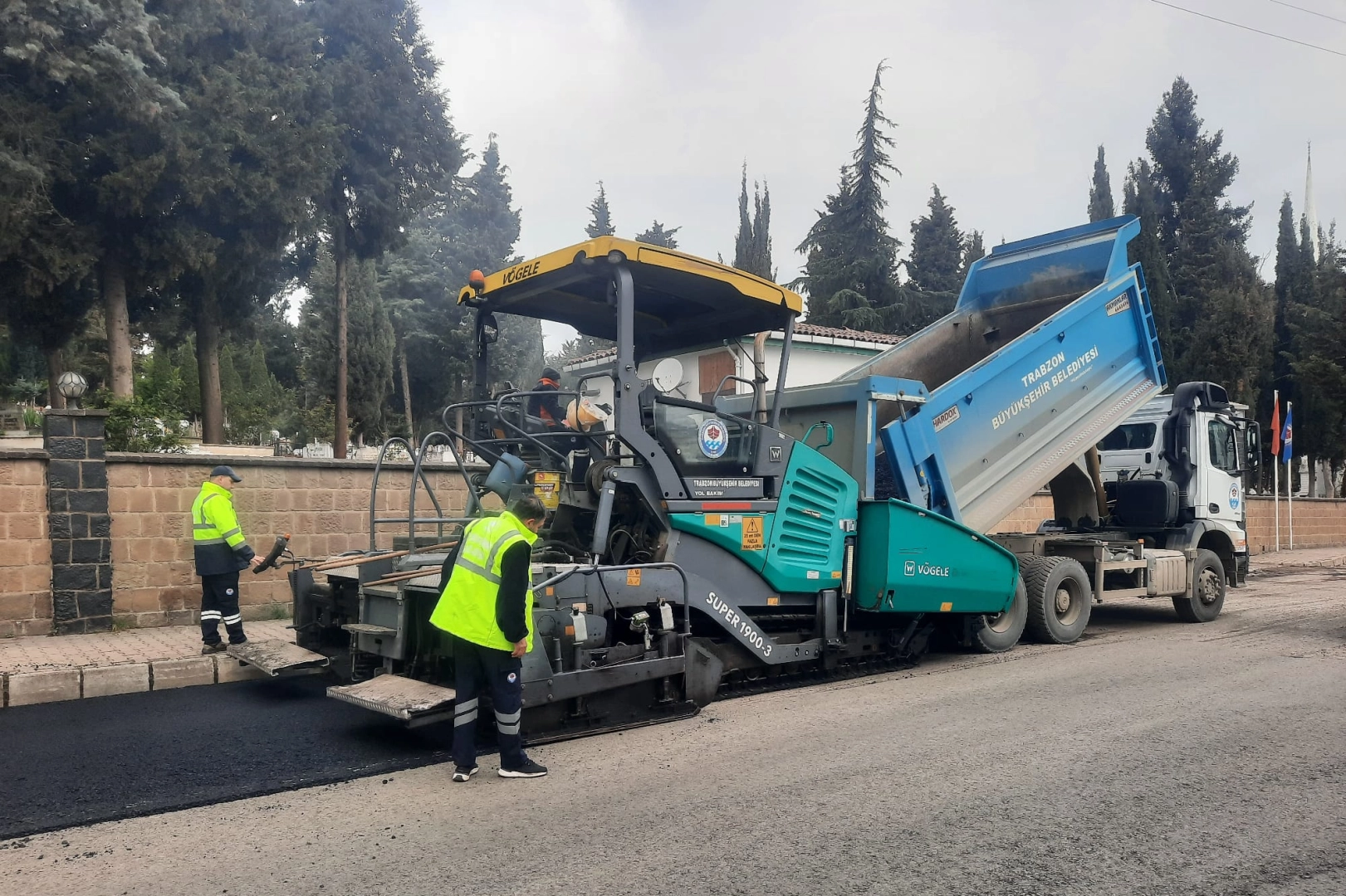 Trabzon’da Ulaşım Atağı: 18 İlçede Yollar Yenileniyor