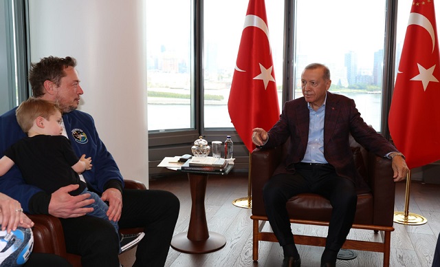 Elon Musk ile Görüştü