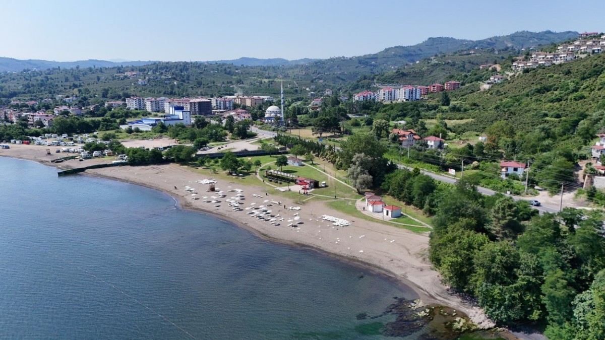 Perşembe Kadınlar Plajı Yenilendi, Sezona Hazır