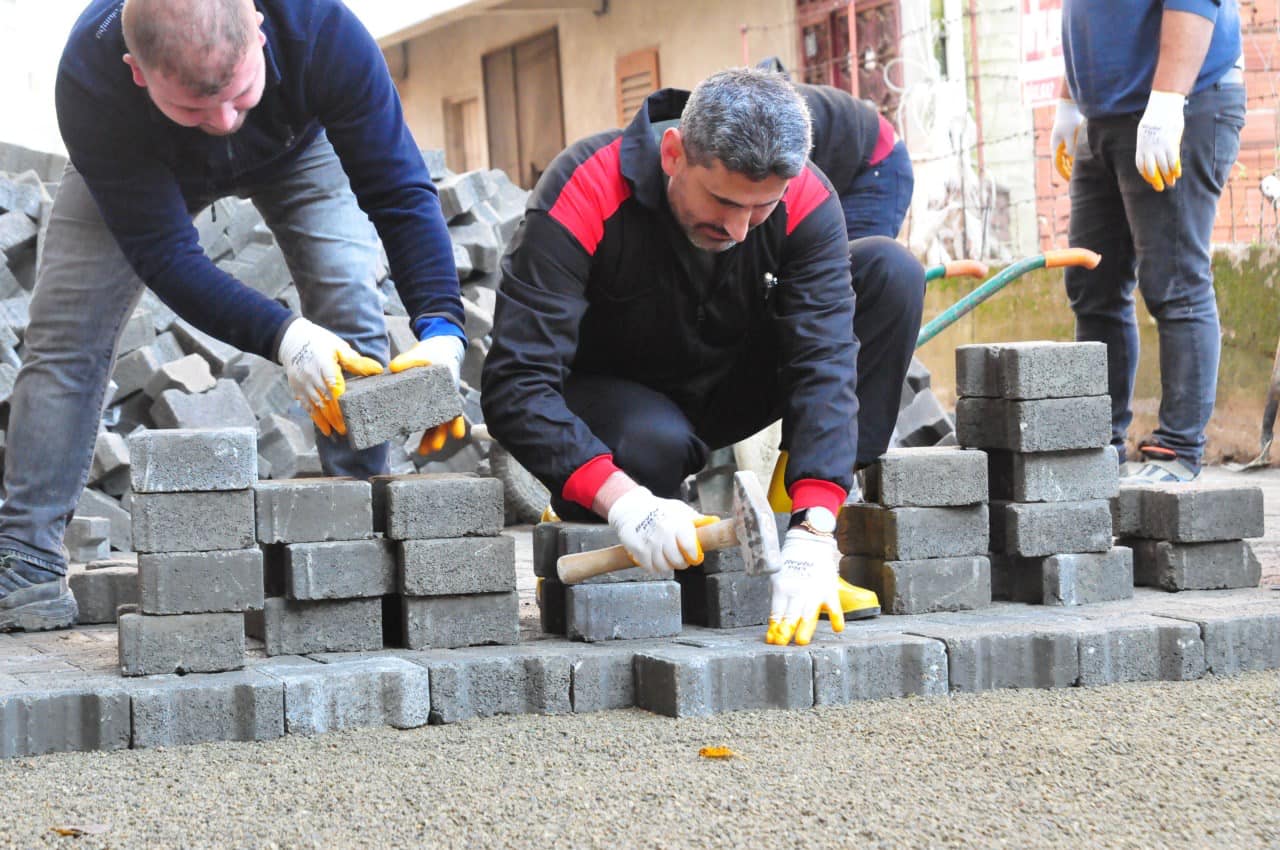 Yol Çalışmalarına Katıldı