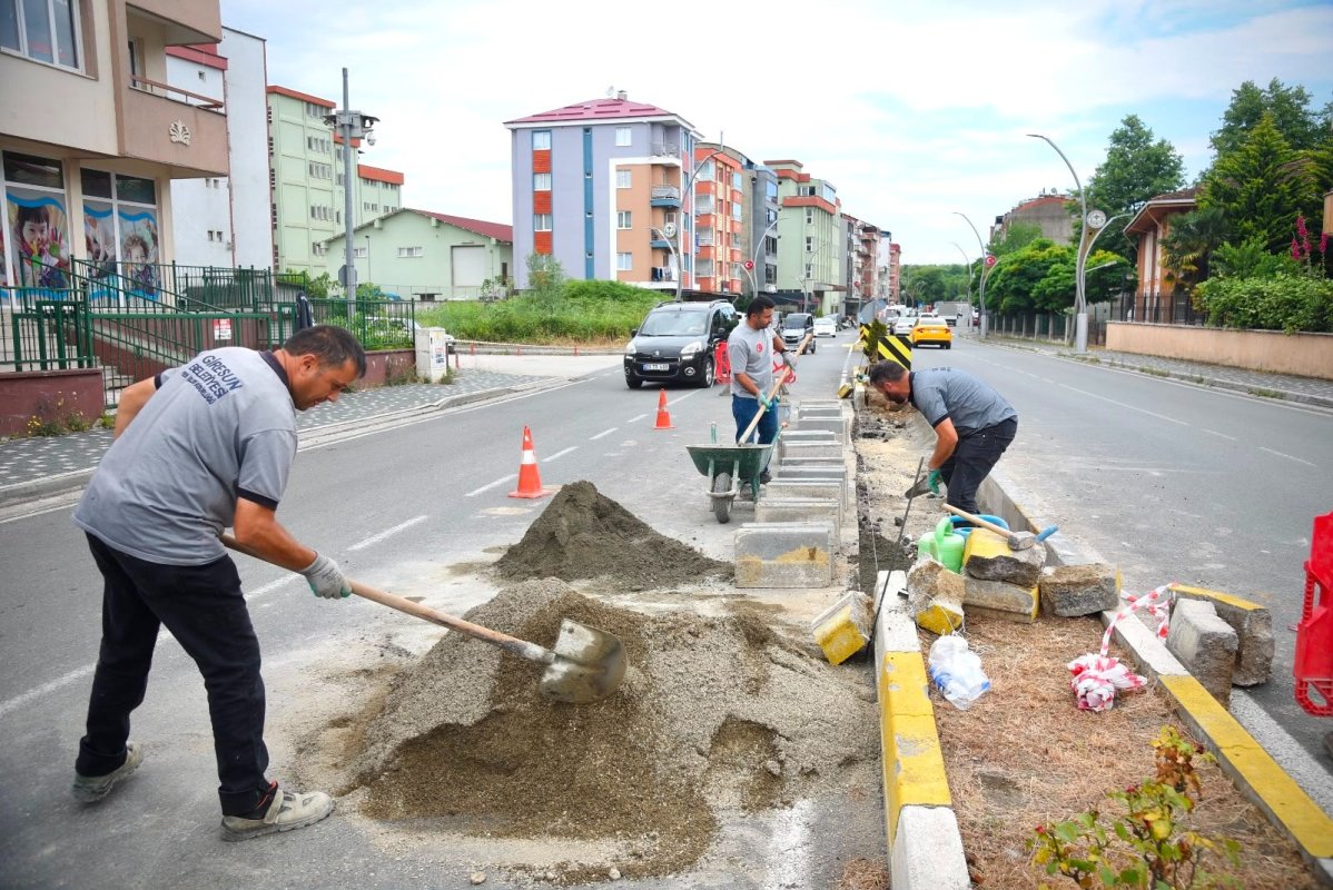 Giresun Belediyesi Saha Ekipleri Şehrin Dört Bir Yanında Görev Başında
