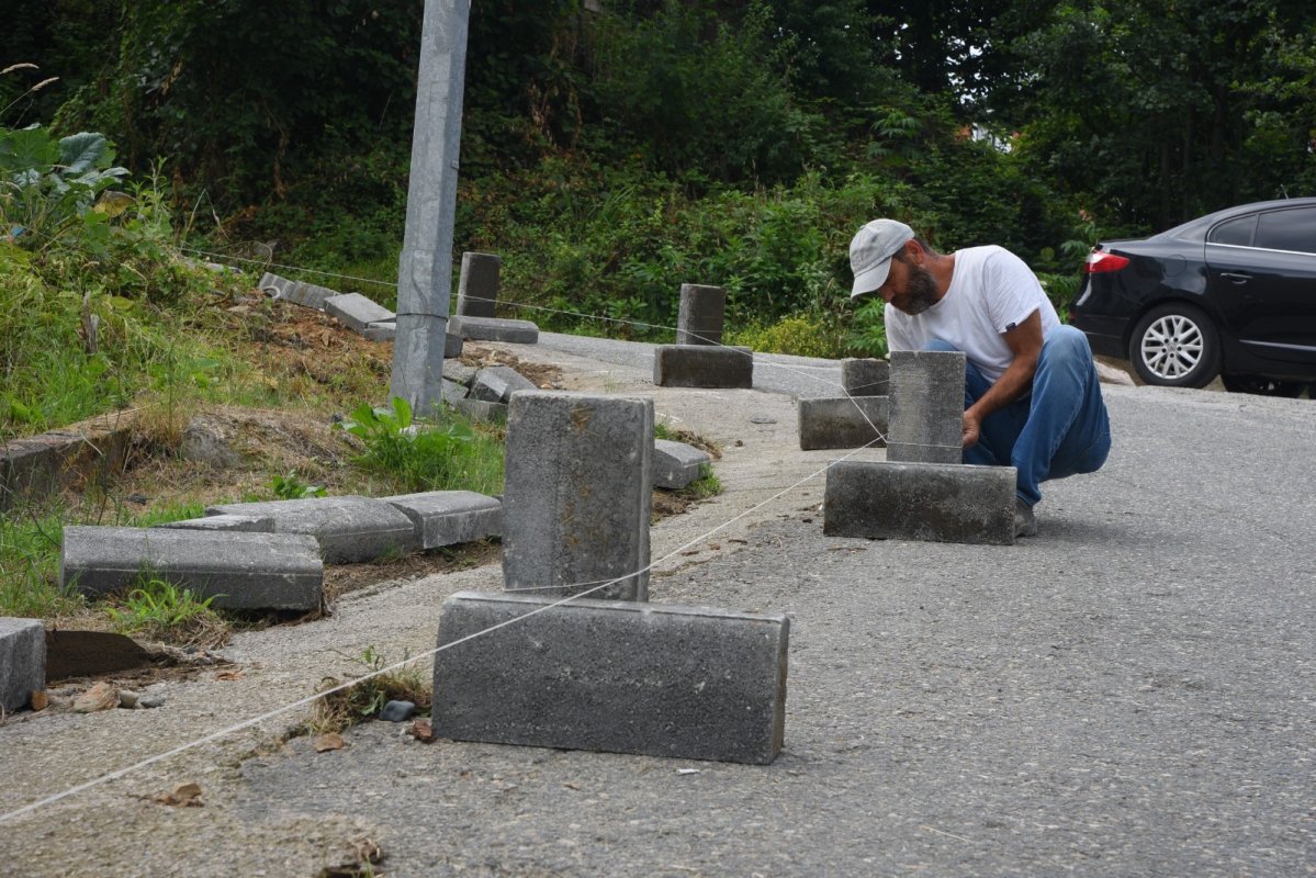 Giresun Belediyesi'nden Yol Ve Kaldırım Çalışmaları